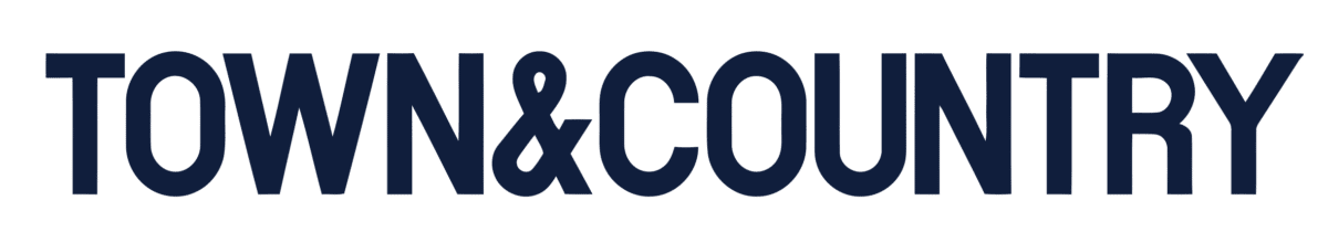 town and country logo
